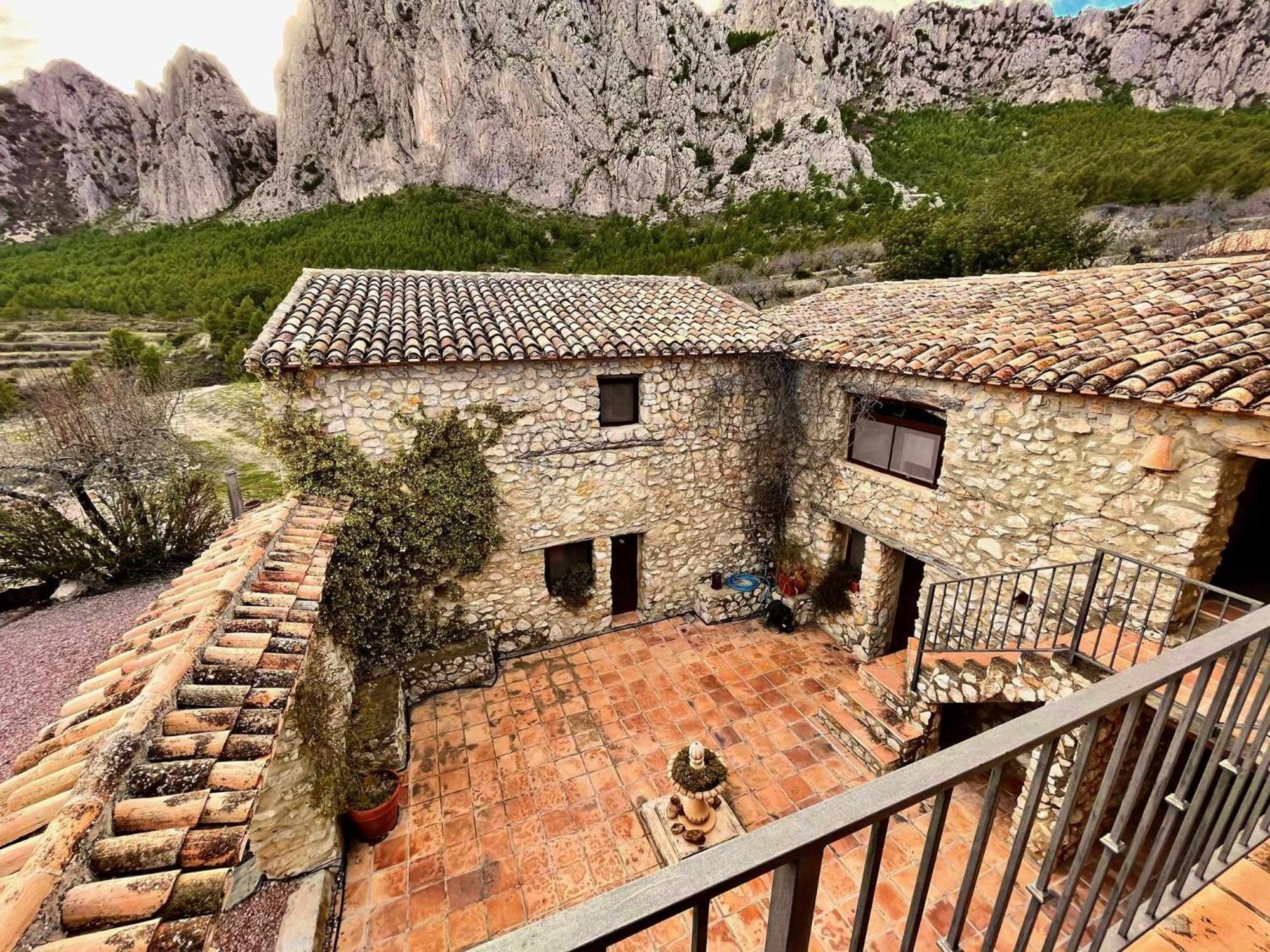 בנימאנטל Torre De Arriba Casa Rural מראה חיצוני תמונה